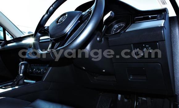 Acheter Occasion Voiture Volkswagen Passat Gris à Windhoek, Namibie Acheter Occasion Voiture Volkswagen Passat Gris à Windhoek, Namibie