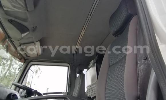 Acheter Occasion Utilitaire Mitsubishi L400 Blanc à Windhoek, Namibie Acheter Occasion Utilitaire Mitsubishi L400 Blanc à Windhoek, Namibie