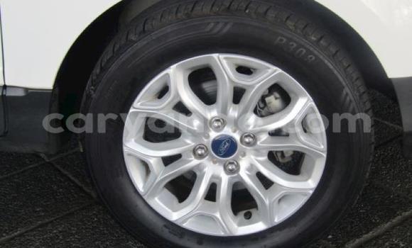 Acheter Occasion Voiture Ford EcoSport Blanc à Windhoek, Namibie Acheter Occasion Voiture Ford EcoSport Blanc à Windhoek, Namibie