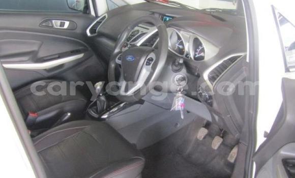 Acheter Occasion Voiture Ford EcoSport Blanc à Windhoek, Namibie Acheter Occasion Voiture Ford EcoSport Blanc à Windhoek, Namibie