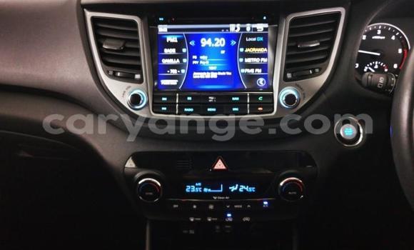 Acheter Occasion Voiture Hyundai Tucson Gris à Windhoek, Namibie Acheter Occasion Voiture Hyundai Tucson Gris à Windhoek, Namibie