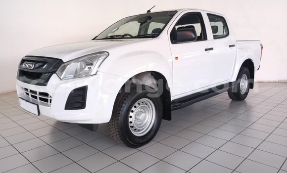 Buy Used Isuzu KB White Car in Windhoek in Namibia Buy Used Isuzu KB White Car in Windhoek in Namibia