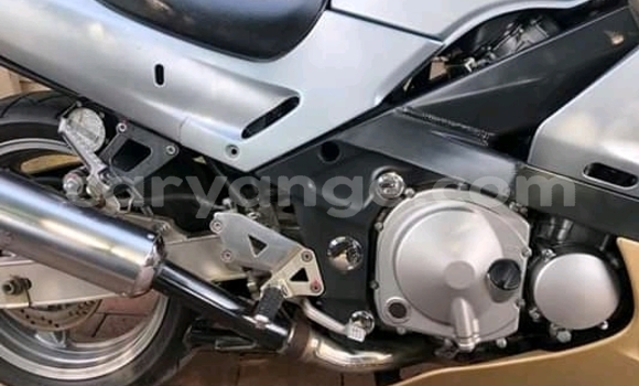 Acheter Occasion Moto Kawasaki ZZR Autre à Henties Bay, Erongo Acheter Occasion Moto Kawasaki ZZR Autre à Henties Bay, Erongo
