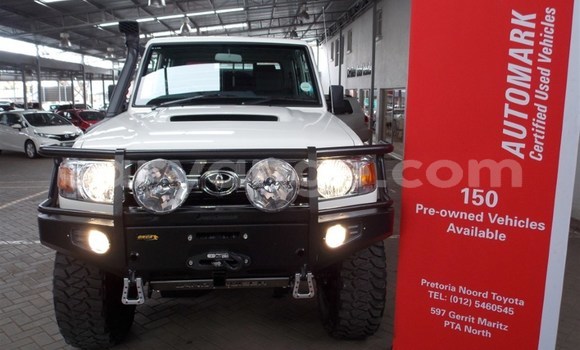Acheter Occasion Voiture Toyota Land Cruiser Autre à Karasburg, Karas Acheter Occasion Voiture Toyota Land Cruiser Autre à Karasburg, Karas