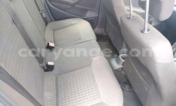 Acheter Occasion Voiture Volkswagen Polo Bleu à Windhoek, Namibie Acheter Occasion Voiture Volkswagen Polo Bleu à Windhoek, Namibie