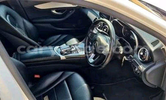 Acheter Occasion Voiture Mercedes-Benz CL–Class Blanc à Windhoek, Namibie Acheter Occasion Voiture Mercedes-Benz CL–Class Blanc à Windhoek, Namibie