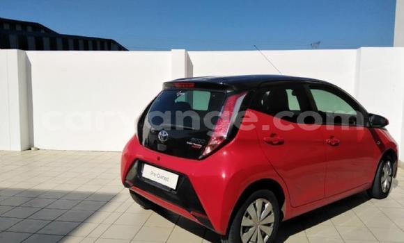Acheter Occasion Voiture Toyota Aygo Rouge à Gobabis, Omaheke Acheter Occasion Voiture Toyota Aygo Rouge à Gobabis, Omaheke