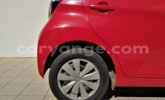 Acheter Occasion Voiture Toyota Aygo Rouge à Gobabis, Omaheke Acheter Occasion Voiture Toyota Aygo Rouge à Gobabis, Omaheke