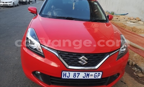 Acheter Occasion Voiture Suzuki Baleno Rouge à Windhoek, Namibie