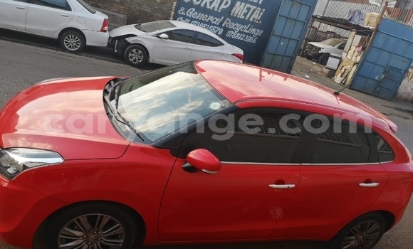 Acheter Occasion Voiture Suzuki Baleno Rouge à Windhoek, Namibie Acheter Occasion Voiture Suzuki Baleno Rouge à Windhoek, Namibie