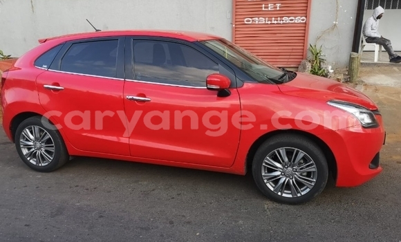 Acheter Occasion Voiture Suzuki Baleno Rouge à Windhoek, Namibie Acheter Occasion Voiture Suzuki Baleno Rouge à Windhoek, Namibie