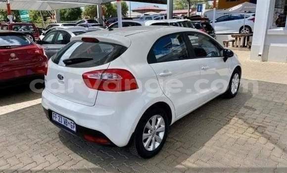 Buy Used Kia Rio White Car in Gobabis in Omaheke Buy Used Kia Rio White Car in Gobabis in Omaheke