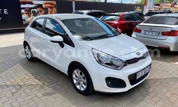 Buy Used Kia Rio White Car in Gobabis in Omaheke Buy Used Kia Rio White Car in Gobabis in Omaheke