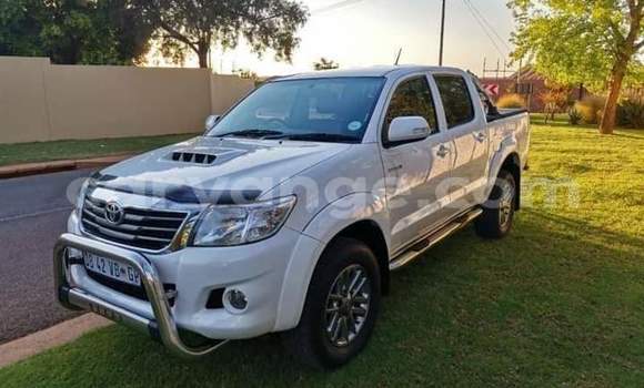 Buy Used Toyota Hilux White Car in Otjiwarongo in Namibia Buy Used Toyota Hilux White Car in Otjiwarongo in Namibia
