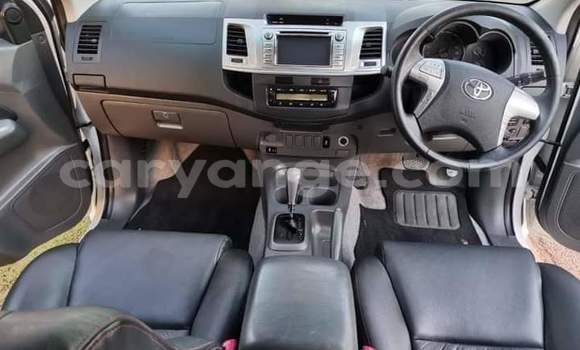 Buy Used Toyota Hilux White Car in Otjiwarongo in Namibia Buy Used Toyota Hilux White Car in Otjiwarongo in Namibia