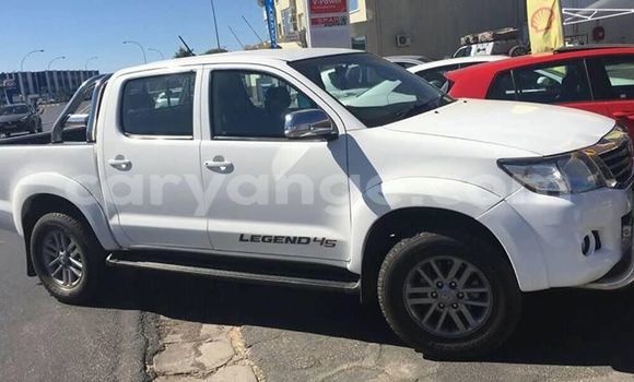 Buy Used Toyota Hilux White Car in Windhoek in Namibia Buy Used Toyota Hilux White Car in Windhoek in Namibia