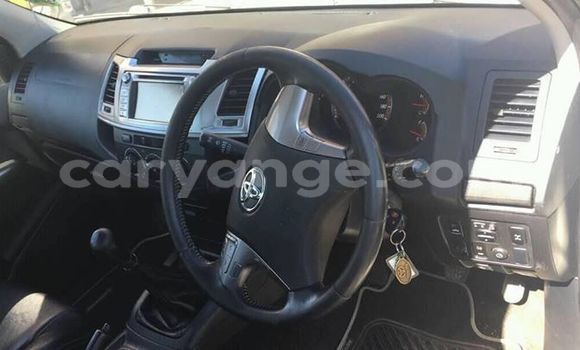 Buy Used Toyota Hilux White Car in Windhoek in Namibia Buy Used Toyota Hilux White Car in Windhoek in Namibia