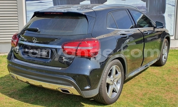 Buy Used Mercedes-Benz 200 Other Car in Maltahohe in Hardap Buy Used Mercedes-Benz 200 Other Car in Maltahohe in Hardap