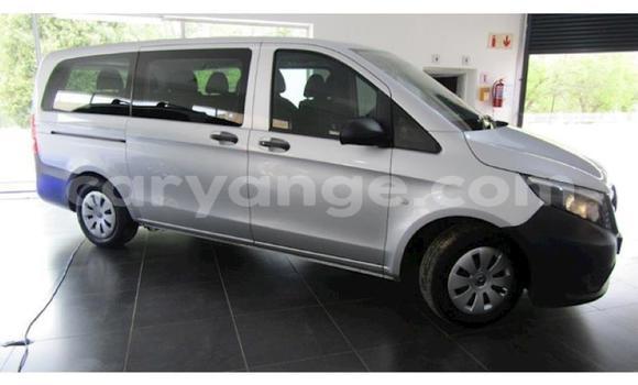 Buy Used Mercedes-Benz Vito White Car in Gobabis in Omaheke Buy Used Mercedes-Benz Vito White Car in Gobabis in Omaheke