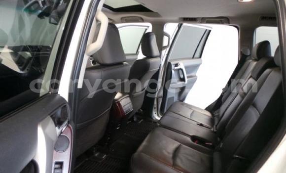 Buy Used Toyota Prado White Car in Gobabis in Omaheke Buy Used Toyota Prado White Car in Gobabis in Omaheke