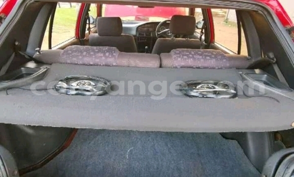 Acheter Occasion Voiture Toyota Altezza Rouge à Grootfontein, Namibie Acheter Occasion Voiture Toyota Altezza Rouge à Grootfontein, Namibie