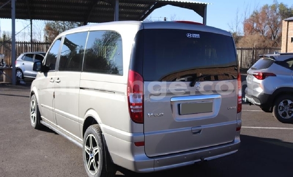 Buy Used Mercedes-Benz Viano Silver Car in Windhoek in Namibia Buy Used Mercedes-Benz Viano Silver Car in Windhoek in Namibia