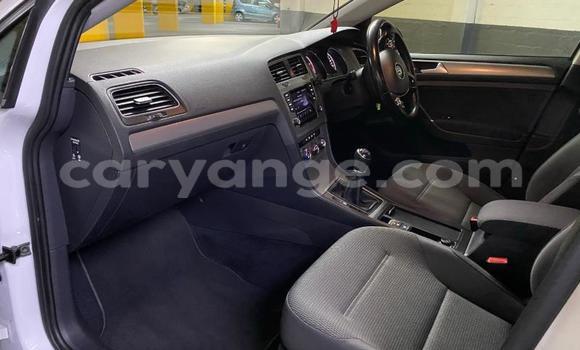 Buy Used Volkswagen Golf White Car in Gobabis in Omaheke Buy Used Volkswagen Golf White Car in Gobabis in Omaheke