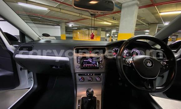 Buy Used Volkswagen Golf White Car in Gobabis in Omaheke Buy Used Volkswagen Golf White Car in Gobabis in Omaheke