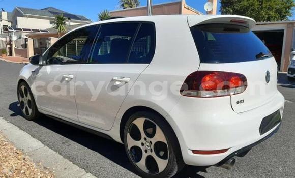 Buy Used Volkswagen Golf White Car in Gobabis in Omaheke Buy Used Volkswagen Golf White Car in Gobabis in Omaheke