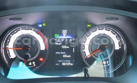 Acheter Occasion Voiture Toyota Hilux Blanc à Windhoek, Namibie Acheter Occasion Voiture Toyota Hilux Blanc à Windhoek, Namibie