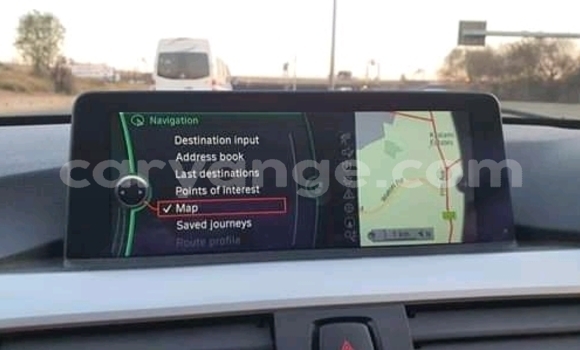 Acheter Occasion Voiture BMW 3200 Blanc à Windhoek, Namibie Acheter Occasion Voiture BMW 3200 Blanc à Windhoek, Namibie