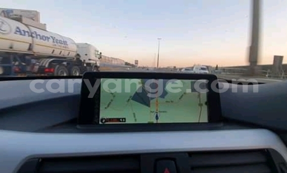 Acheter Occasion Voiture BMW 3200 Blanc à Windhoek, Namibie Acheter Occasion Voiture BMW 3200 Blanc à Windhoek, Namibie