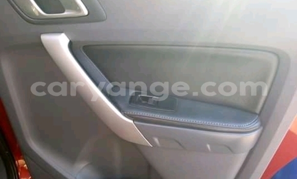 Acheter Occasion Voiture Ford Ranger Rouge à Windhoek, Namibie Acheter Occasion Voiture Ford Ranger Rouge à Windhoek, Namibie