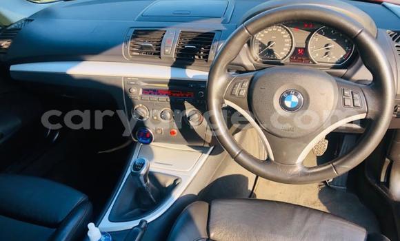 Acheter Occasion Voiture BMW 1er Rouge à Gobabis, Omaheke Acheter Occasion Voiture BMW 1er Rouge à Gobabis, Omaheke