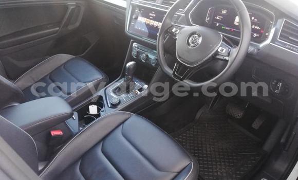 Buy Used Volkswagen Tiguan White Car in Gobabis in Omaheke Buy Used Volkswagen Tiguan White Car in Gobabis in Omaheke