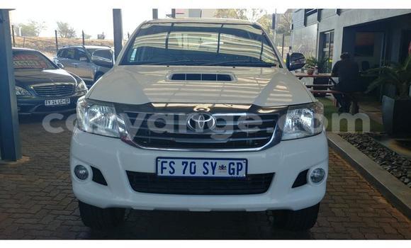 Acheter Occasion Voiture Toyota Hilux Blanc à Karasburg, Karas Acheter Occasion Voiture Toyota Hilux Blanc à Karasburg, Karas