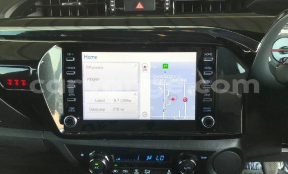 Buy Used Toyota Hilux Blue Car in Karasburg in Karas Buy Used Toyota Hilux Blue Car in Karasburg in Karas