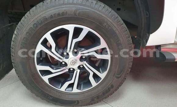 Buy Used Toyota Hilux White Car in Windhoek in Namibia Buy Used Toyota Hilux White Car in Windhoek in Namibia