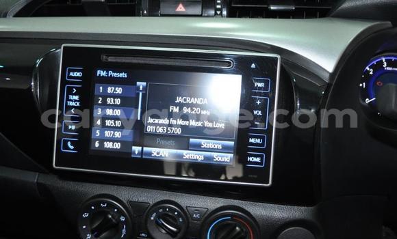 Acheter Occasion Voiture Toyota Hilux Blanc à Gobabis, Omaheke Acheter Occasion Voiture Toyota Hilux Blanc à Gobabis, Omaheke