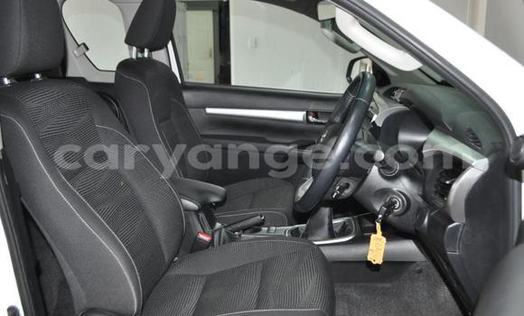 Acheter Occasion Voiture Toyota Hilux Blanc à Gobabis, Omaheke Acheter Occasion Voiture Toyota Hilux Blanc à Gobabis, Omaheke