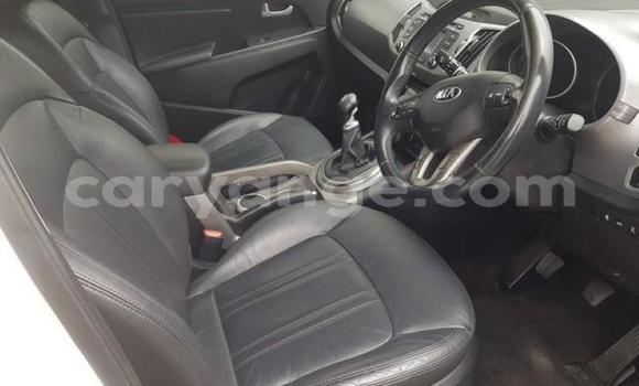 Acheter Occasion Voiture Kia Sportage Blanc à Gobabis, Omaheke Acheter Occasion Voiture Kia Sportage Blanc à Gobabis, Omaheke