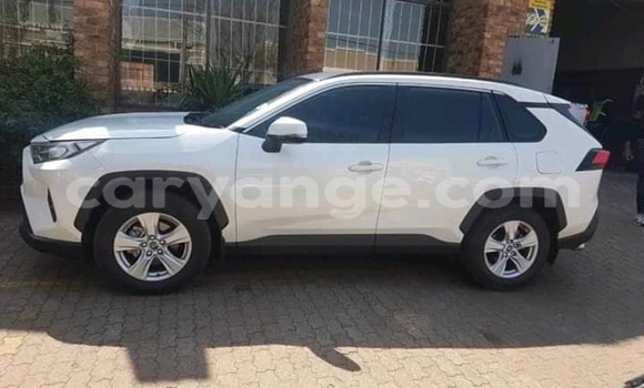 Acheter Occasion Voiture Toyota Hilux Blanc à Gobabis, Omaheke Acheter Occasion Voiture Toyota Hilux Blanc à Gobabis, Omaheke