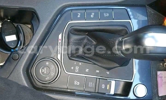 Acheter Occasion Voiture Volkswagen Tiguan Bleu à Gobabis, Omaheke Acheter Occasion Voiture Volkswagen Tiguan Bleu à Gobabis, Omaheke