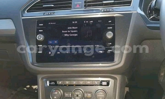 Acheter Occasion Voiture Volkswagen Tiguan Bleu à Gobabis, Omaheke Acheter Occasion Voiture Volkswagen Tiguan Bleu à Gobabis, Omaheke