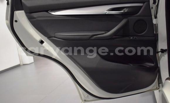 Acheter Occasion Voiture BMW X5 Blanc à Windhoek, Namibie Acheter Occasion Voiture BMW X5 Blanc à Windhoek, Namibie