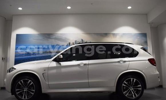 Acheter Occasion Voiture BMW X5 Blanc à Windhoek, Namibie Acheter Occasion Voiture BMW X5 Blanc à Windhoek, Namibie