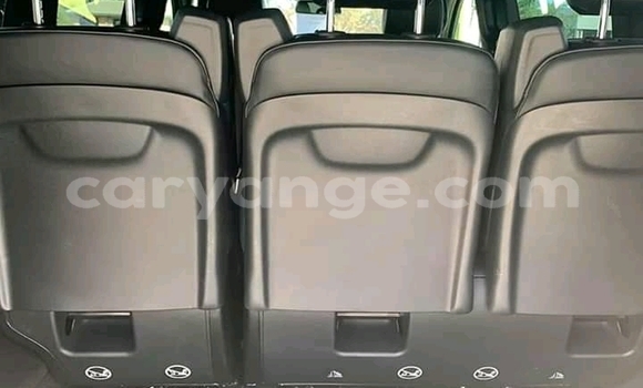 Acheter Occasion Voiture Mercedes-Benz Vito Gris à Gobabis, Omaheke Acheter Occasion Voiture Mercedes-Benz Vito Gris à Gobabis, Omaheke