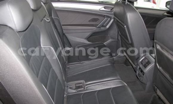 Acheter Occasion Voiture Volkswagen Tiguan Blanc à Windhoek, Namibie Acheter Occasion Voiture Volkswagen Tiguan Blanc à Windhoek, Namibie