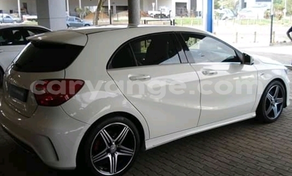 Acheter Occasion Voiture Audi A2 Blanc à Windhoek, Namibie Acheter Occasion Voiture Audi A2 Blanc à Windhoek, Namibie