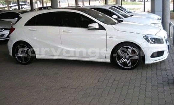 Acheter Occasion Voiture Audi A2 Blanc à Windhoek, Namibie Acheter Occasion Voiture Audi A2 Blanc à Windhoek, Namibie